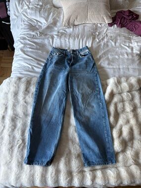 We The Free Light Blue Cropped Ankle Jeans